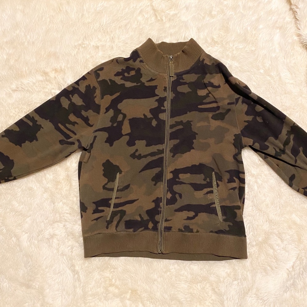 *SOLD*** Old navy fleece camo